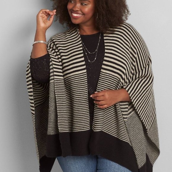 Lane Bryant Pancho Black Ivory Striped Super Soft Pancho in EUC - Picture 3 of 3